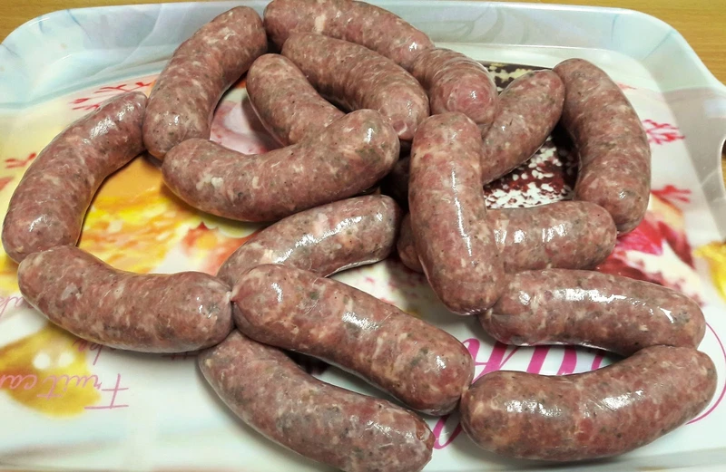 Swojska, domowa biała kiełbasa