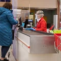 8 irytujących zachowań, na które zwracają uwagę pracownicy sklepów