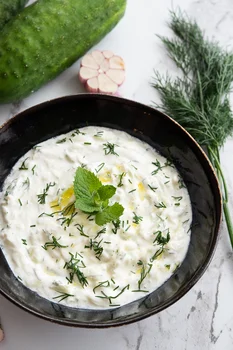 Sos tzatziki