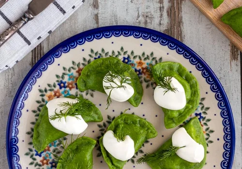 Pierogi ze szpinakiem i serem feta