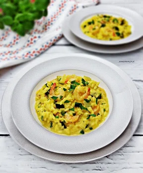 RISOTTO Z KREWETKAMI I SZAFRANEM