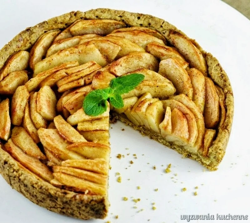 Razowa tarta z jabłkami