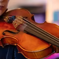 Światowy Dzień Skrzypiec: Celebracja Melodii, które Poruszają Serca