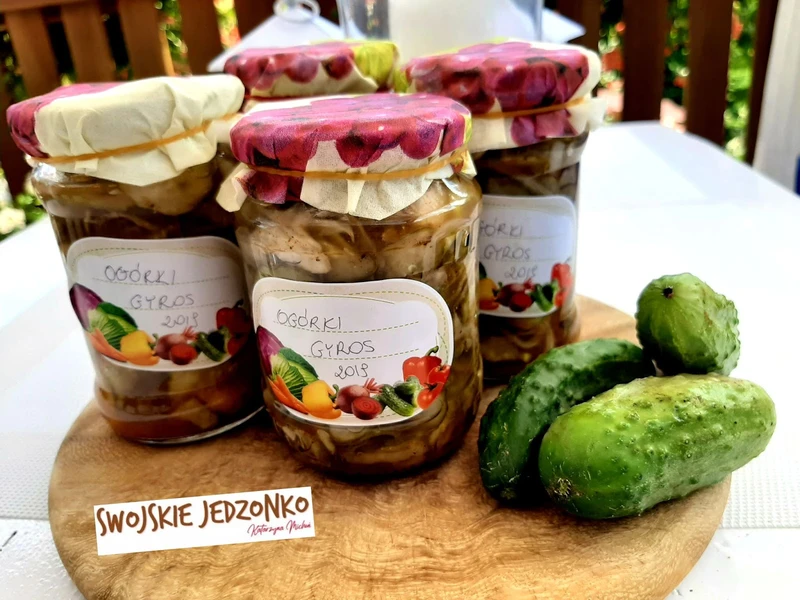 Ogórki na zimę z przyprawą gyros