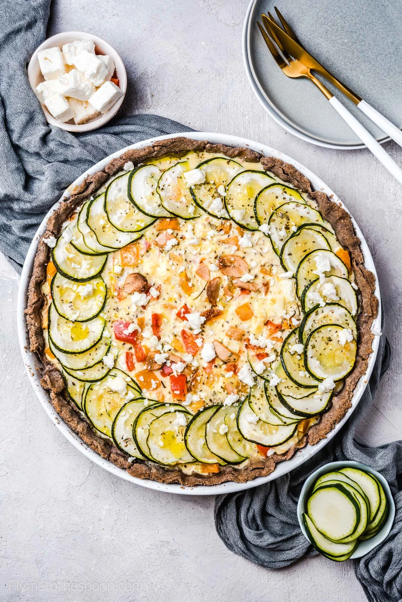 Bezglutenowa tarta z cukinią i fetą
