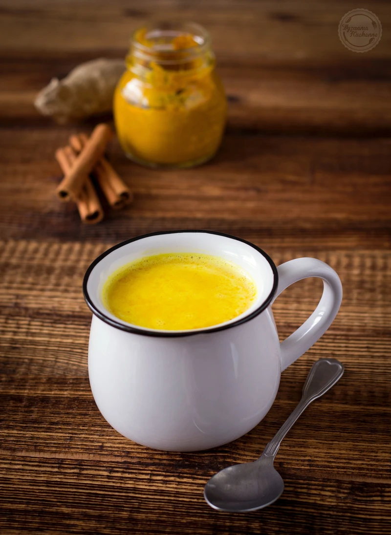 Złote Mleko (Golden Milk)