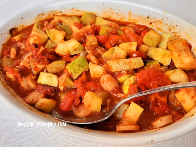 Leczo pieczone w piekarniku - lekkie i zdrowe