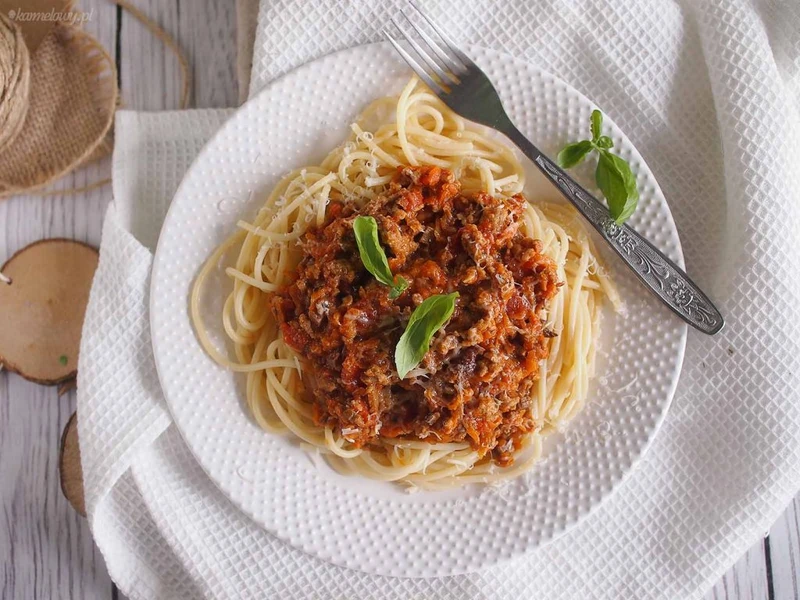 Szybki makaron bolognese