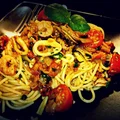 spaghetti z owocami morza