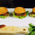 Domowe hamburgery wołowe