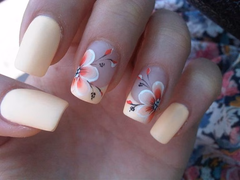 Summer nails