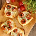 Mini pizze z ciasta francuskiego
