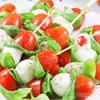 Koreczki Caprese