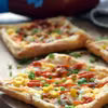 Pizza/zapiekanka z ciasta francuskiego  (z tuńczykiem i kukurydzą)