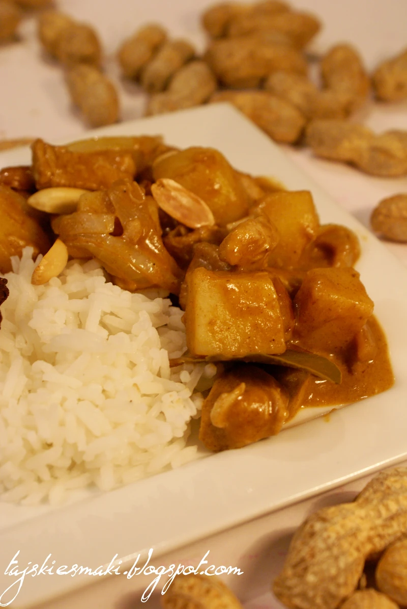 Massaman Curry z kurczakiem