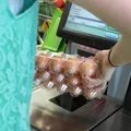 Ukryty guzik na kasie w Biedronce! Nikt nie prosił, każdy potrzebował!