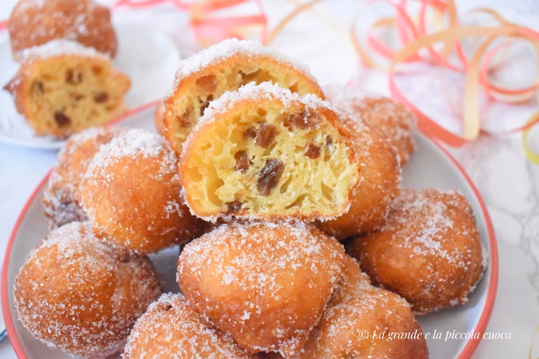 Weneckie pączki karnawałowe "Fritole veneziane"