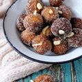 Mini pączki z białą czekoladą