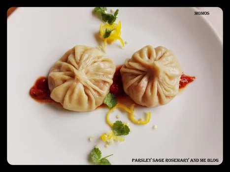 Momos pierożki tybetańskie :)