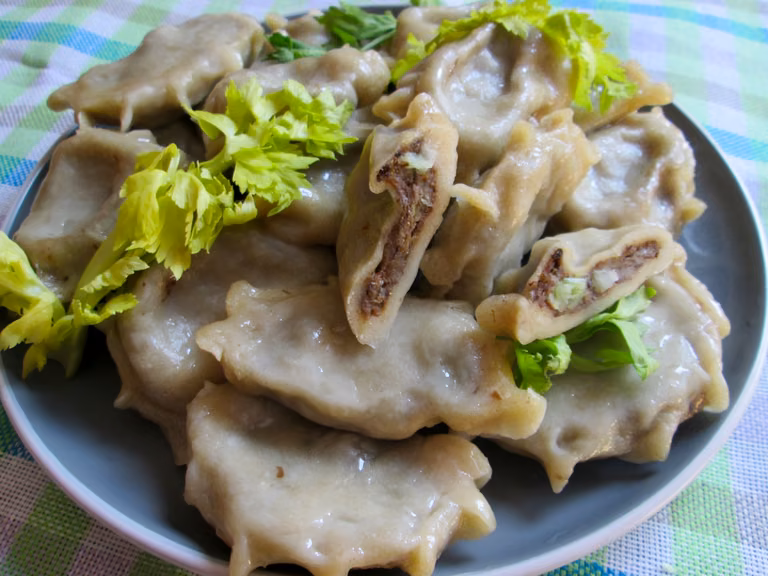 Pierogi gotowane na parze
