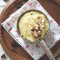 Pudding ryżowy z szafranem i migdałami