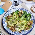 Pak choi z pieczarkami