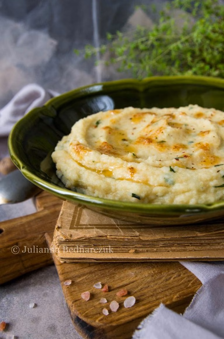 Puree selerowe z bazylią i palonym masłem
