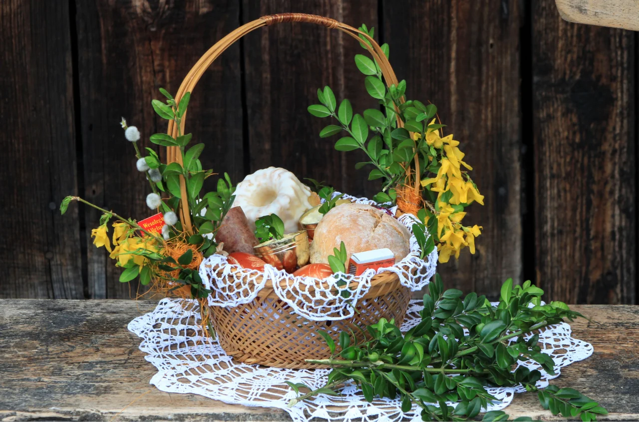 Praca w Święta Wielkanocne 2026! W tym przypadku należy się dodatek do wynagrodzenia