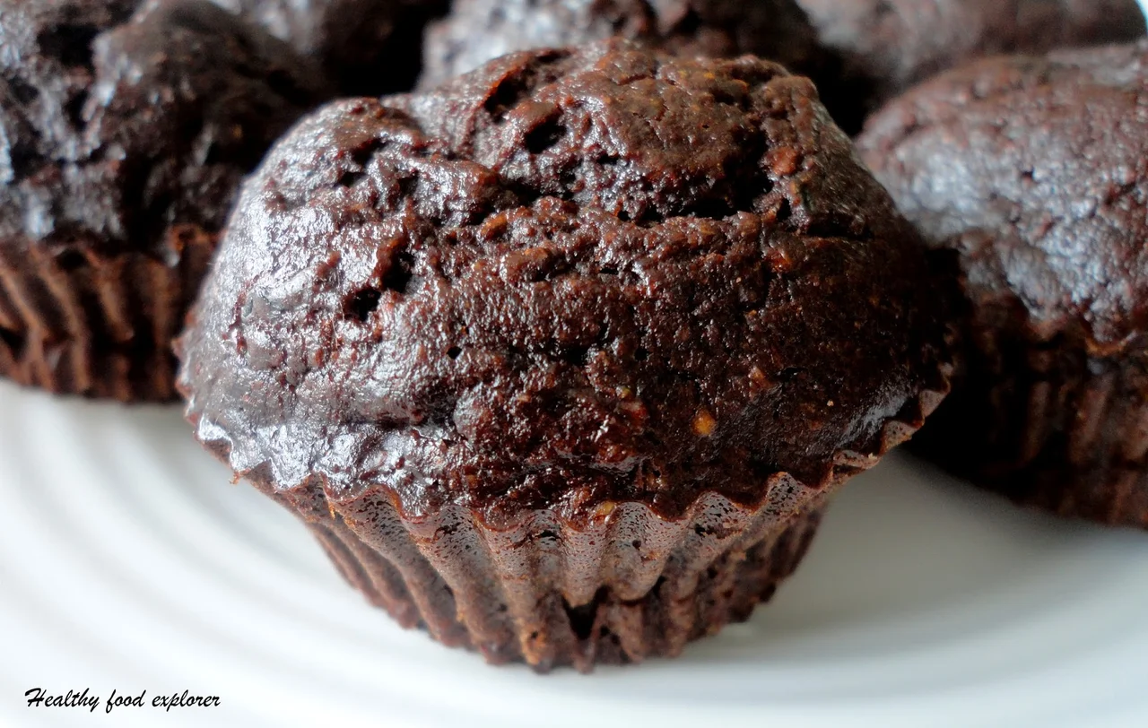Zdrowe czekoladowe muffinki z cukinii