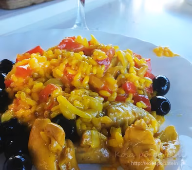 Paella z kurczakiem