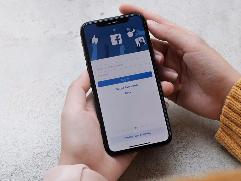 Uwaga na Facebooku: Oto prawda o 'oświadczeniu', które wszyscy kopiują!