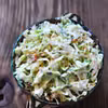 Coleslaw z młodej kapusty