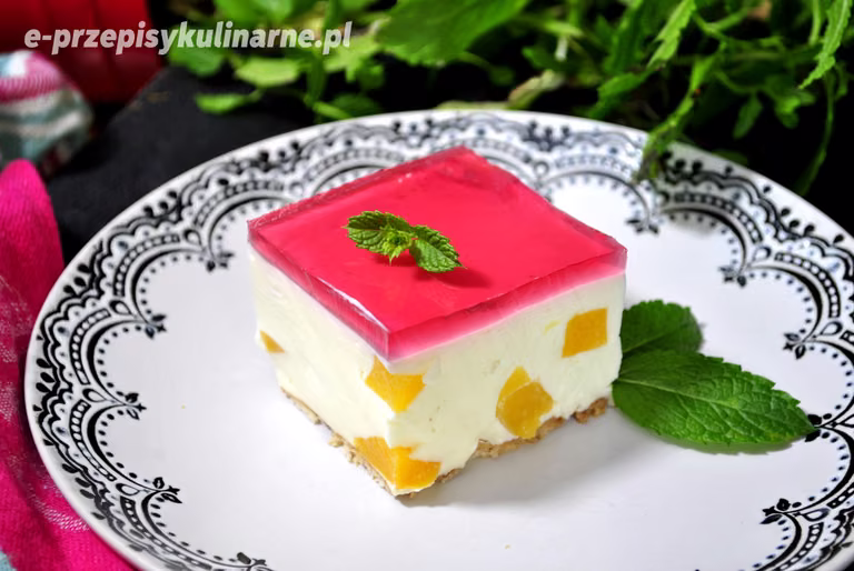Sernik Na Zimno Z Brzoskwiniami