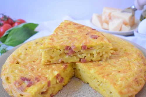 Neapolitańska frittata ze spaghetti