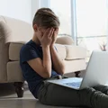 Koniec Ery Bezpłatnych Laptopów dla Uczniów? Nowa Administracja Staje Przed Trudnym Wyborem!