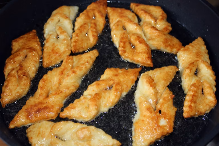 Faworki twarogowe