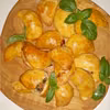Drożdżowe pierożki (pieczone). Idealne na obiad lub przyjęcie.