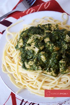 Spaghetti szpinakowe z kurczakiem