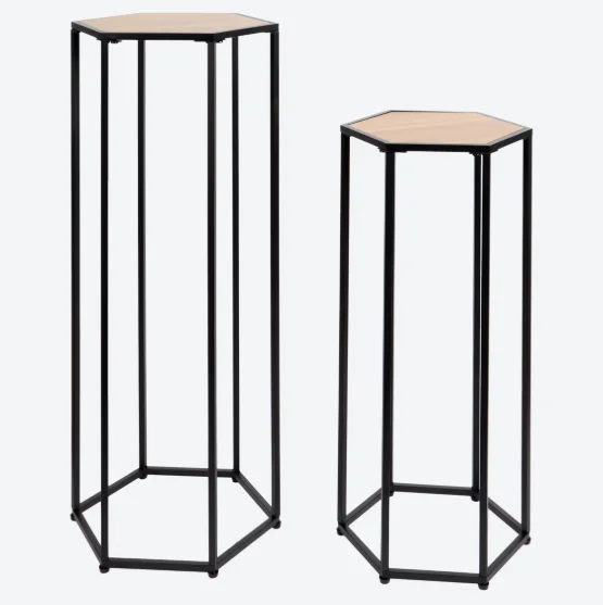 Zdjęcie Te wysokie geometryczne stoliki z Action zrobią mega efekt w salonie! 2 sztuki za 59 zł, lekkie i praktyczne #3