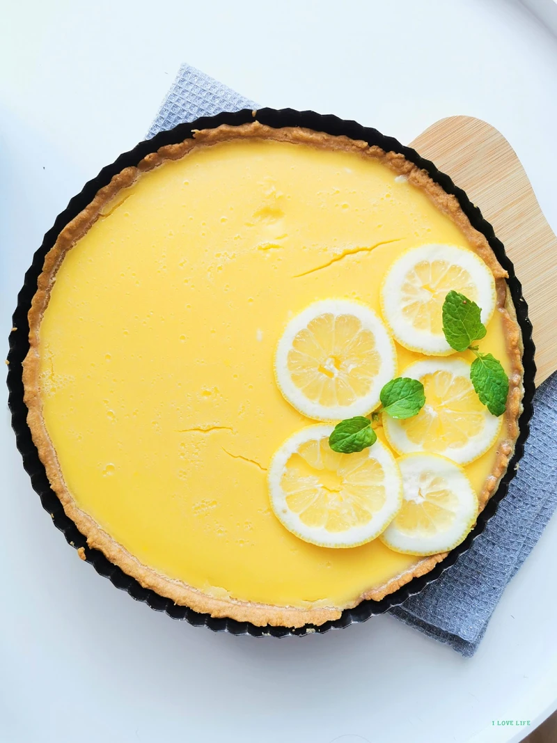 Tarta mocno cytrynowa