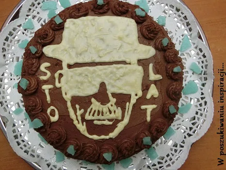 Breaking Bad na słodko - czekoladowy tort z Heisenbergiem