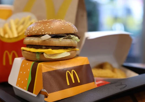 Burger Drwala 2024 - kultowa kanapka powraca! Pojawi się nowość w menu!