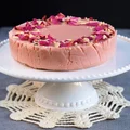 Keto sernik kokosowo – rabarbarowy - moderncavegirl.pl