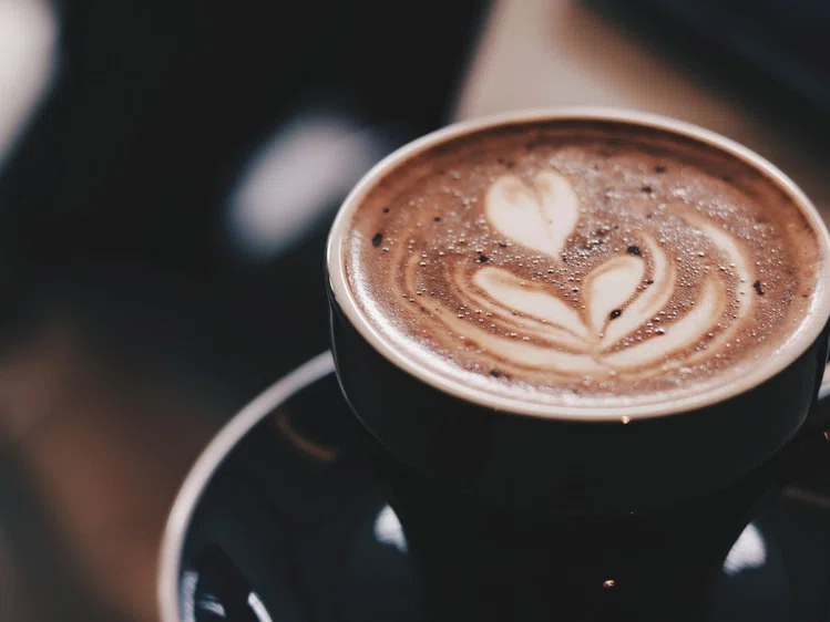 Zdjęcie Przedawkowanie kawy - jakie ma objawy? Sprawdź, czy nie musisz odstawić kofeiny! #1