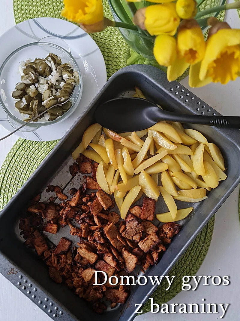 Domowy gyros z baraniny