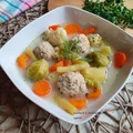 Zupa jarzynowa z klopsikami