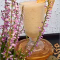 Jabłkowo-gruszkowe smoothie na wodzie kokosowej