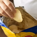 Powietrze w paczkach chipsów i nie tylko! UE szykuje radykalne zmiany w ramach Zielonego Ładu!