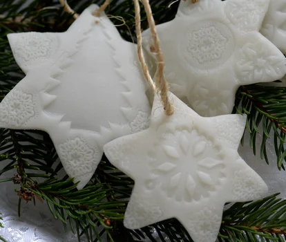 Ozdoby choinkowe z masy porcelanowej