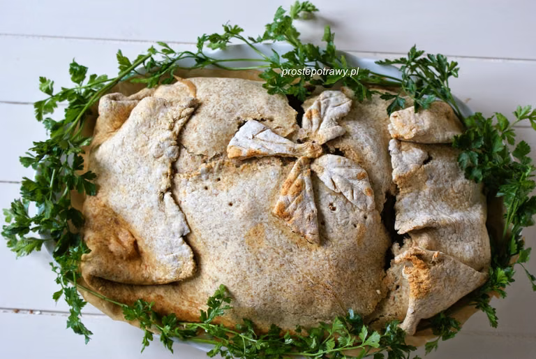 Mięso pieczone w cieście
